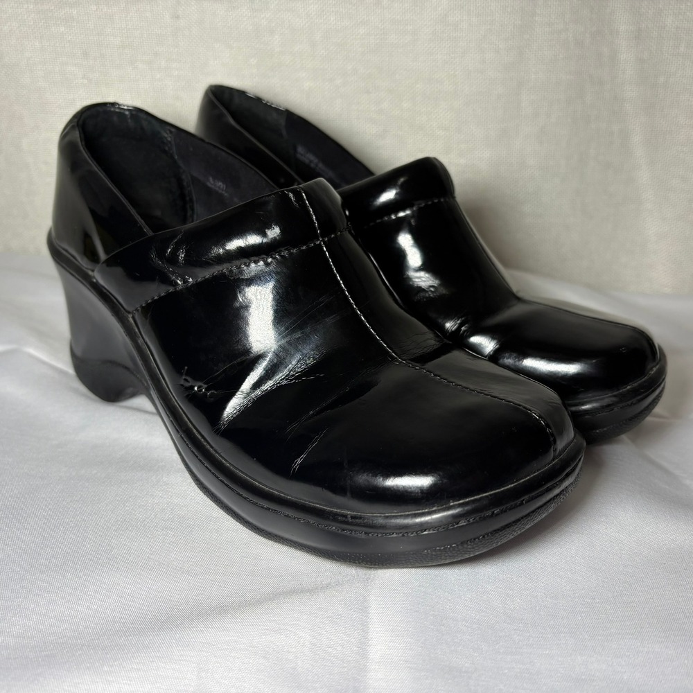 b.o.c. Born Concept Womens Black Patent Wedge‎ Clogs Slip On Shoes Size 6.5 - Picture 9 of 13